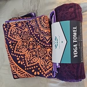 Set of two yoga towels